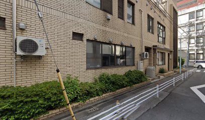 幼稚園・保育園　中央区立日本橋保育園（幼稚園・保育園）まで81m