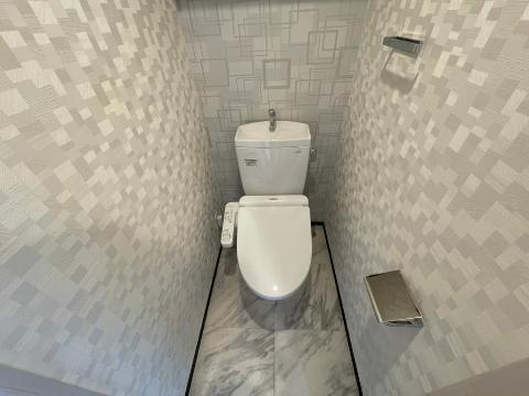 トイレ　トイレ