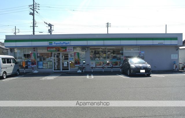 コンビニ　ファミリーマート知多岡田店（コンビニ）まで1432m