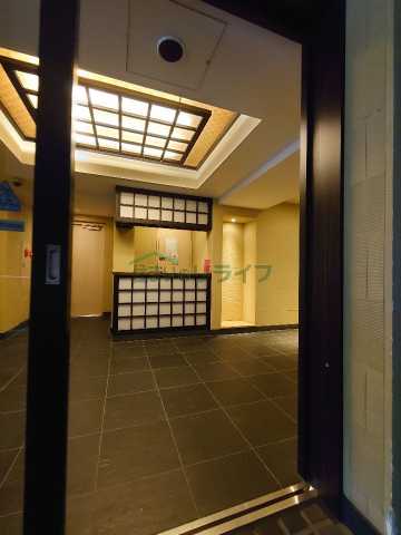 エントランス　エステムプラザ市谷外濠公園