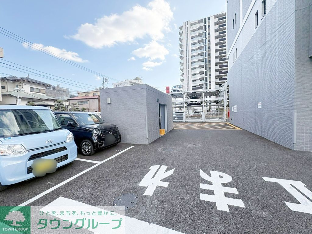 駐車場　駐車場