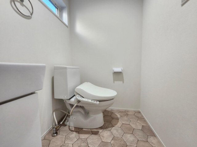 トイレ　ウオシュレットあり