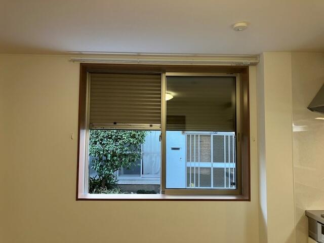 セキュリティ　防犯シャッター?