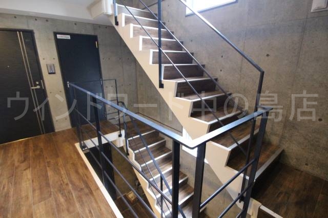 ロビー　詳細は、ウィンドワード中の島店までご相談下さい。