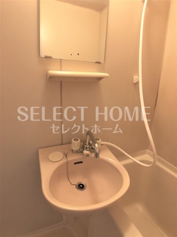 洗面設備　使いやすい洗面所です