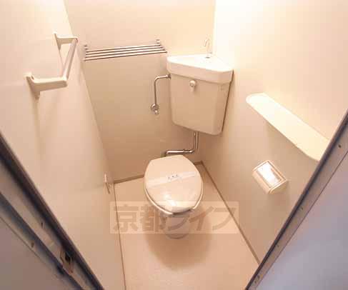 トイレ　トイレです。