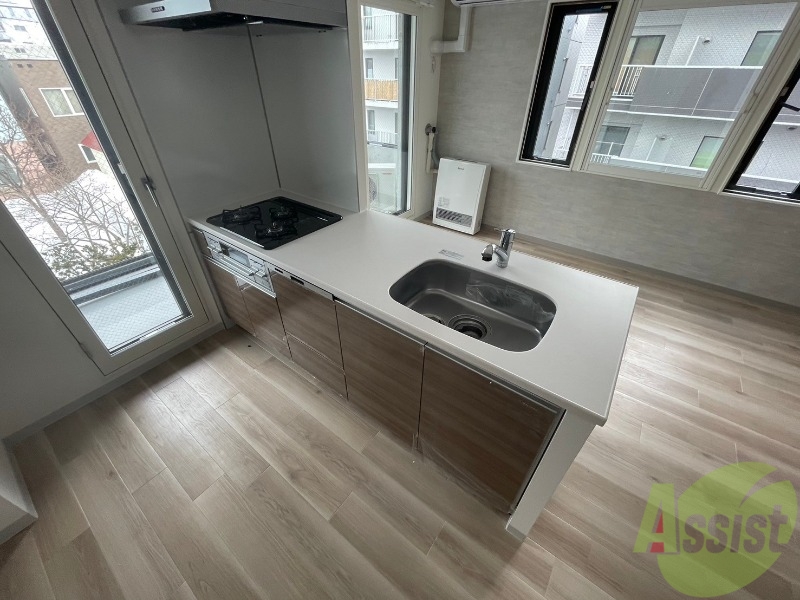 キッチン　システムキッチンなので、すぐお料理に使えます！