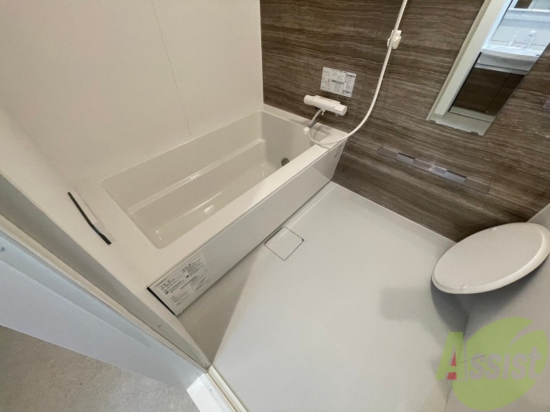 バス・シャワールーム　疲れを癒すには湯船でゆっくりするのが良いですよ。