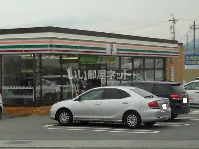 コンビニ　セブンイレブン 小諸三和1丁目店（コンビニ）まで449m
