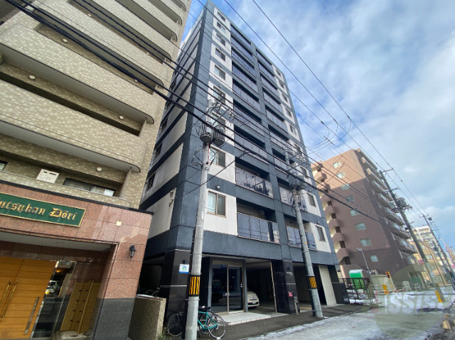 建物外観　札幌市中央区北四条西「モデナ近代美術館」