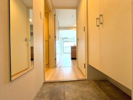 玄関　詳細は、RISUMO江坂本店までお問合せください♪