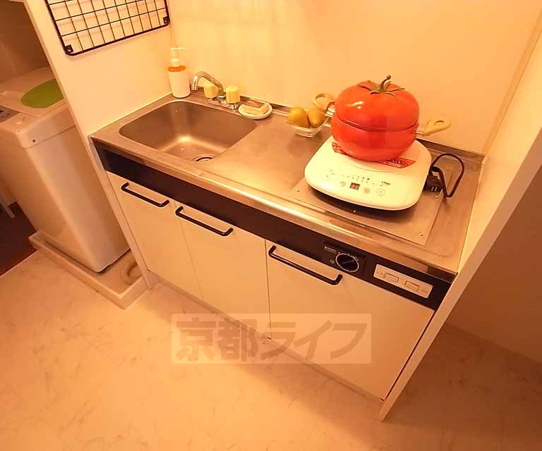 キッチン　コンパクトキッチンです。