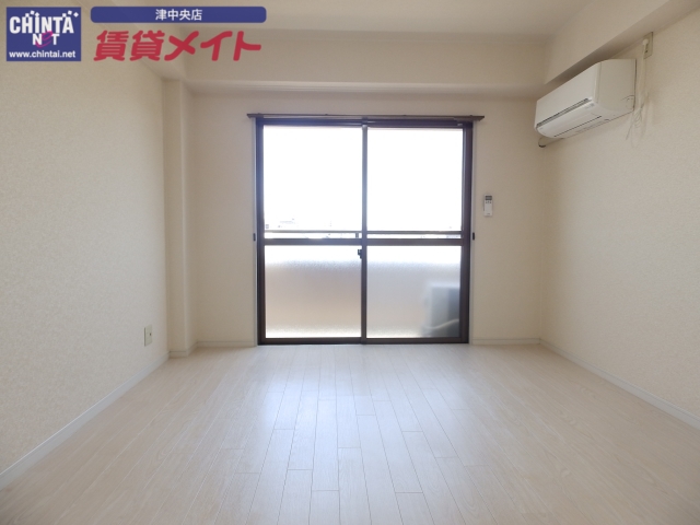 居室・リビング　同型