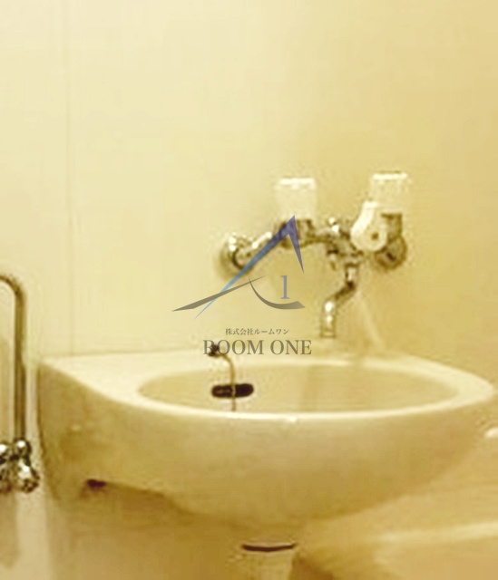 洗面設備　洗面台です。