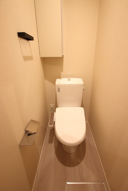 トイレ　※建築中の写真です