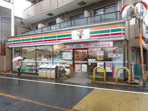 コンビニ　セブンイレブン都立大学駅南店（コンビニ）まで511m