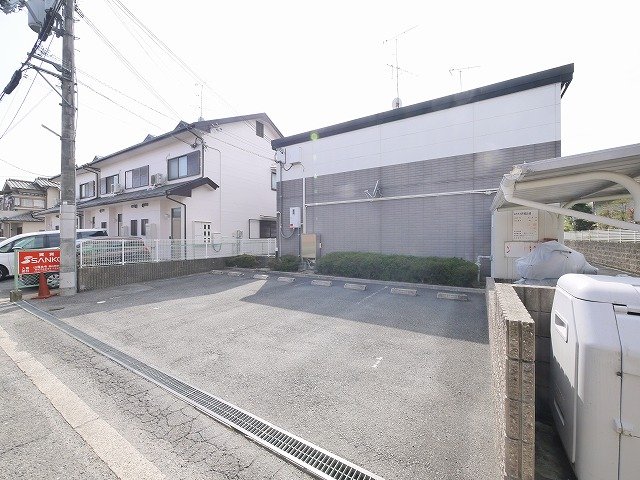 駐車場　カースペースがあります