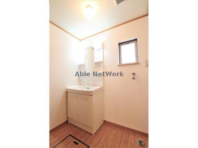 洗面設備　洗面化粧台