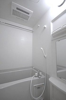 バス・シャワールーム　風呂