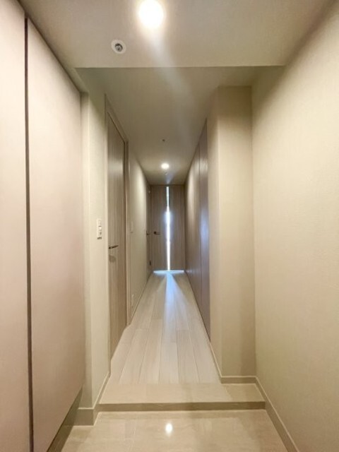 玄関　※写真は同タイプ住戸です。