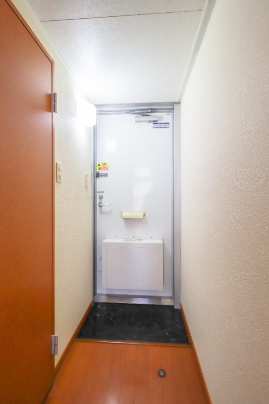 玄関　図面と現状に相違がある場合には現状を優先