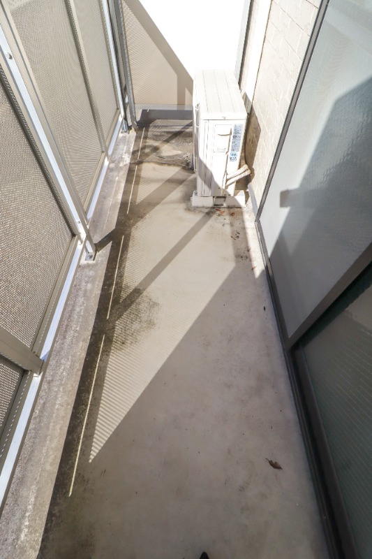 バルコニー　図面と現状に相違がある場合には現状を優先