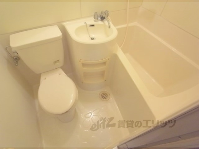 バス・シャワールーム　ユニットバス