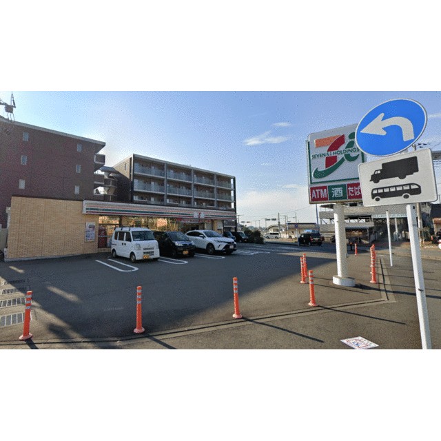 コンビニ　セブンイレブン海老名柏ヶ谷店（コンビニ）まで695m