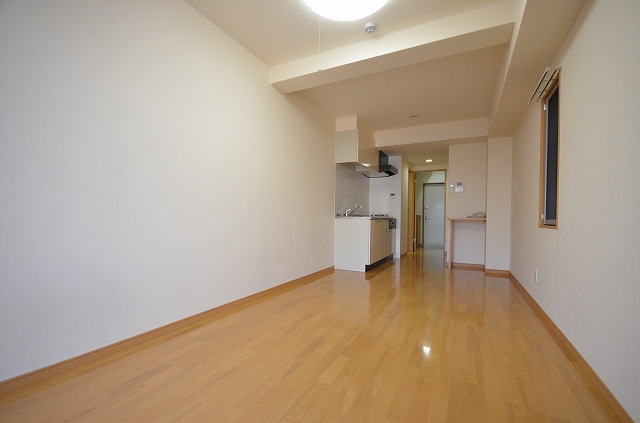 居室・リビング　別号室の写真です