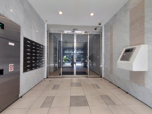 エントランス　オートロックあり安心！