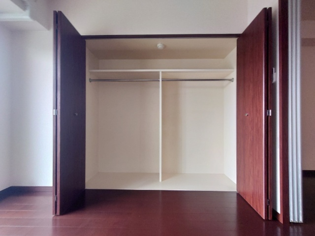 収納　間取り反転タイプ