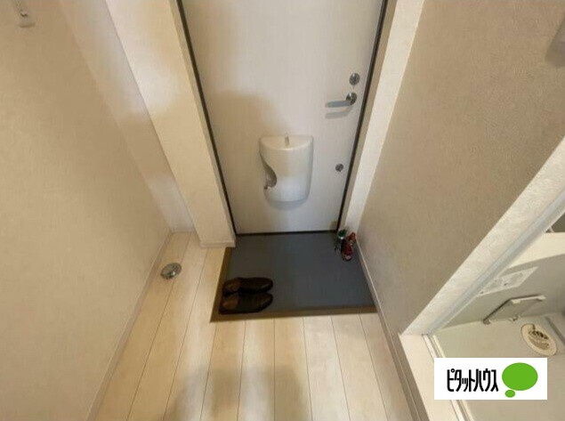 玄関　玄関です。