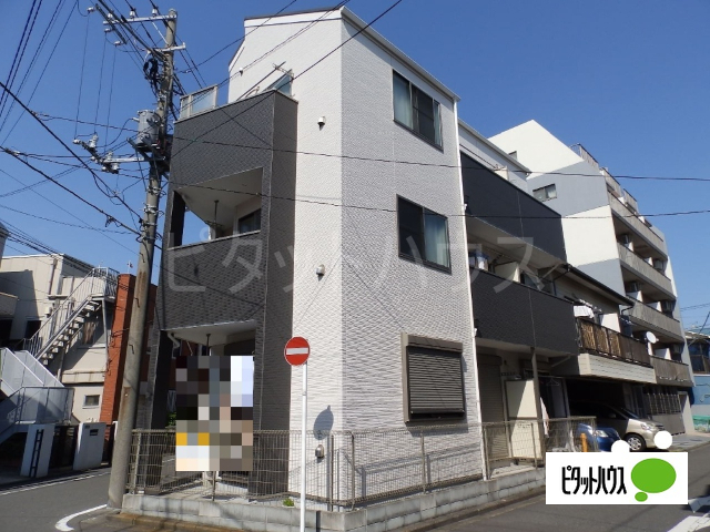 建物外観　蒔田駅徒歩４分！