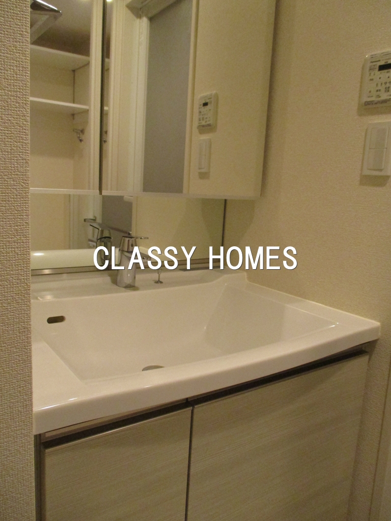 洗面設備　2012年竣工　パークアクシス芝浦：洗面台