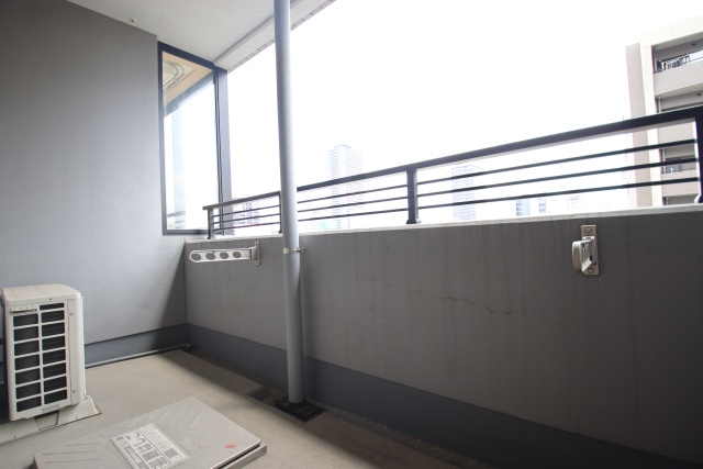 バルコニー　※別室の参考写真の為、現況優先です。