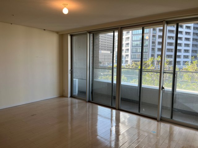 居室・リビング　別部屋参照