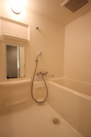バス・シャワールーム　日々の暮らしに欠かせないお風呂です