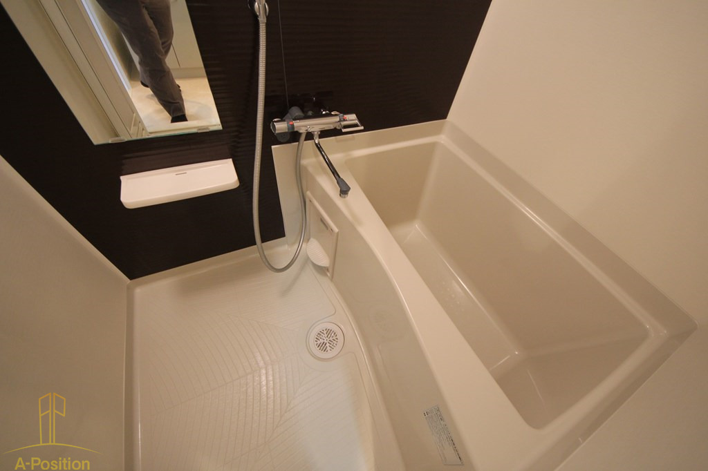 バス・シャワールーム　Luxeドーム前II