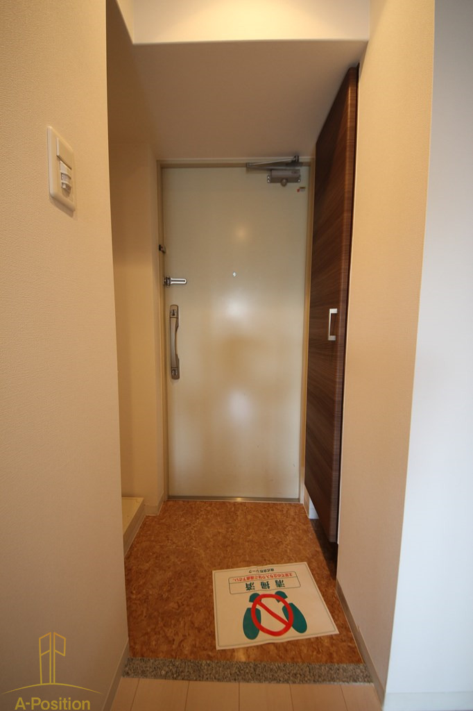 玄関　Luxeドーム前II