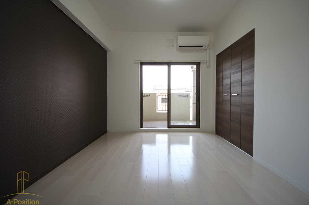 居室・リビング　Luxeドーム前II