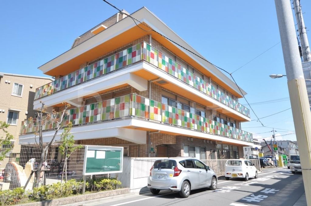 幼稚園・保育園　篠崎わんぱく保育園（幼稚園・保育園）まで390m