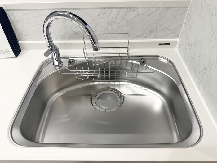 キッチン　タッチレス水栓