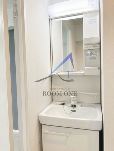 洗面設備　独立洗面台です。