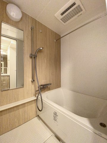 バス・シャワールーム　日々の疲れを癒すお風呂付です