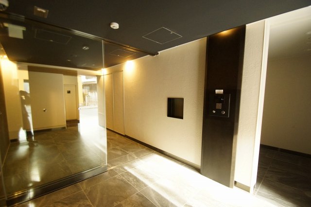 ロビー　清潔なロビーです