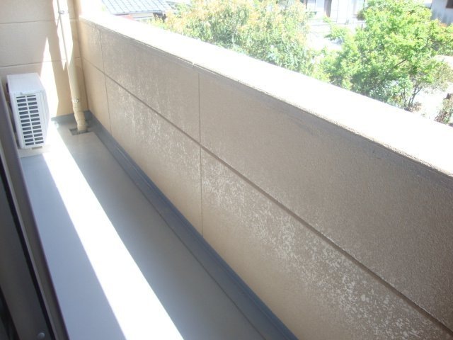 バルコニー　※同タイプの部屋写真です