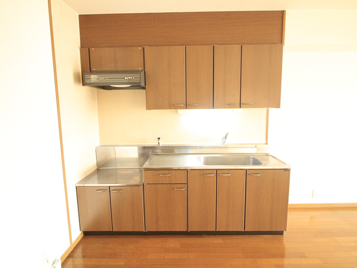 キッチン　※別のお部屋の写真です