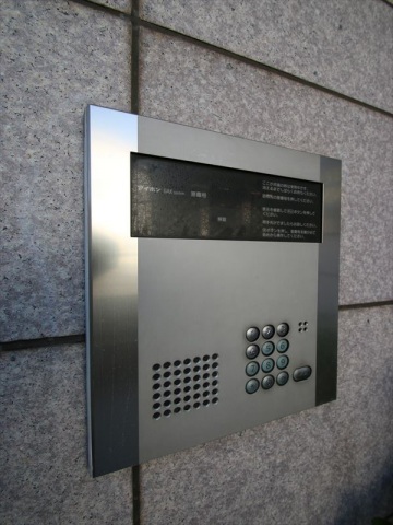 セキュリティ　オートロック完備で安心ですね♪