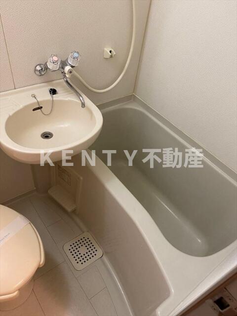 バス・シャワールーム　お風呂です