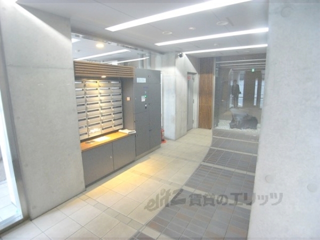 ロビー　ロビー